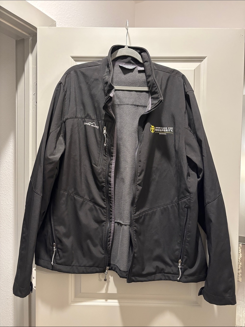 Black Men's Eddie Bauer Softshell Jacket with Logo Embroidery